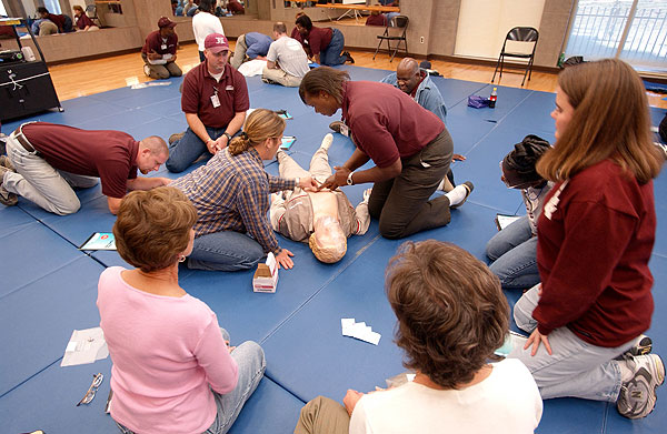 Student Affairs learns CPR
