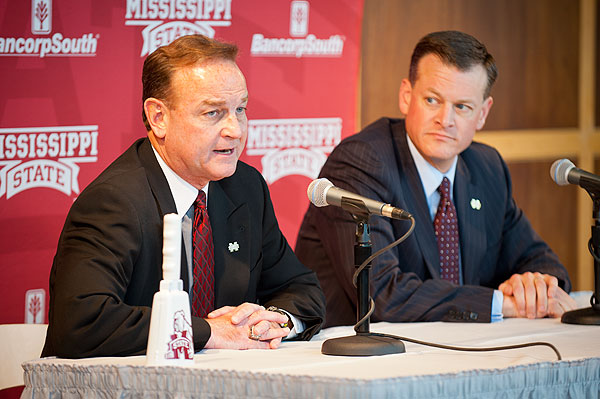 Vic Schaefer named new women's basketball coach