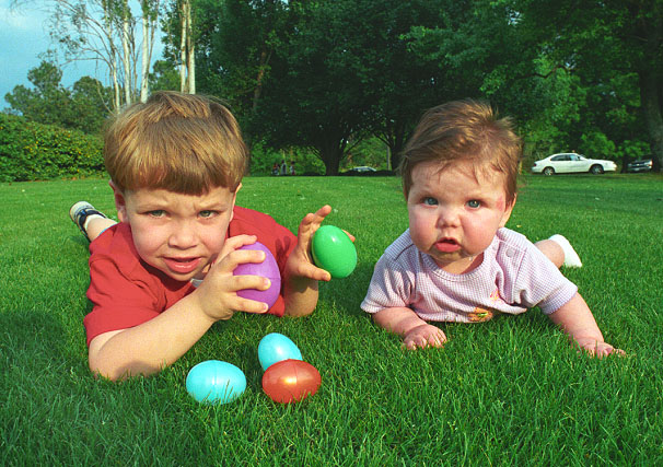 Easter egg hunt on president's lawn
