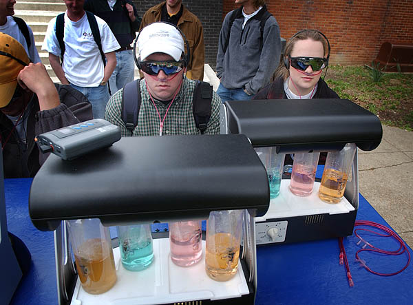 Students try out Oxygen Bar