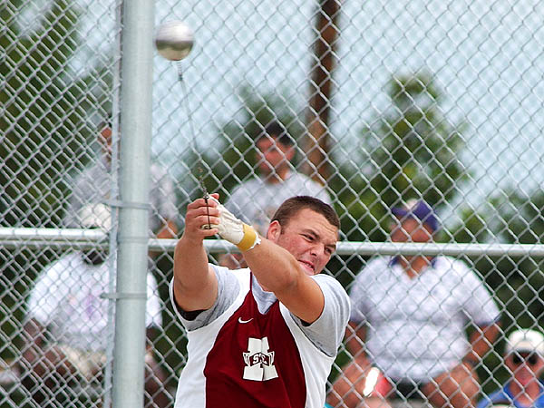 Hammer throw at SEC track meet