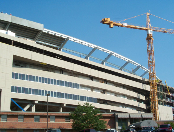 Construction continues on Scott Field&amp;#039;s east side