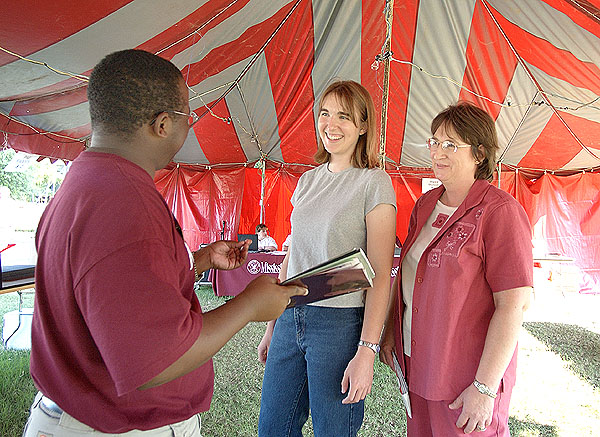 Orientation student registering