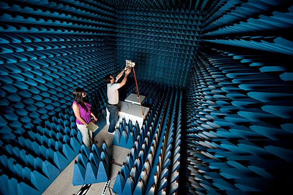 Anechoic Chamber - Electrical & Computer Engineering