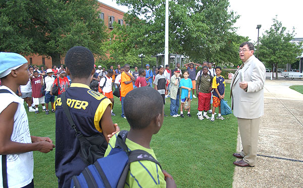 Dr. Lee talks with NYSP kids