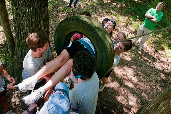 Veterinary students at Camp Seminole's COPE course