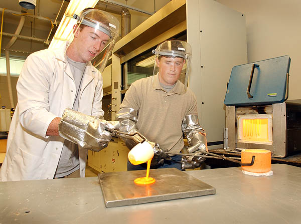 Glass making at DIAL