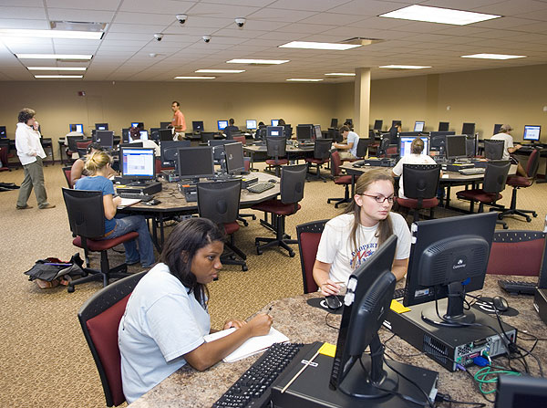 Students in the new Math Domain lab