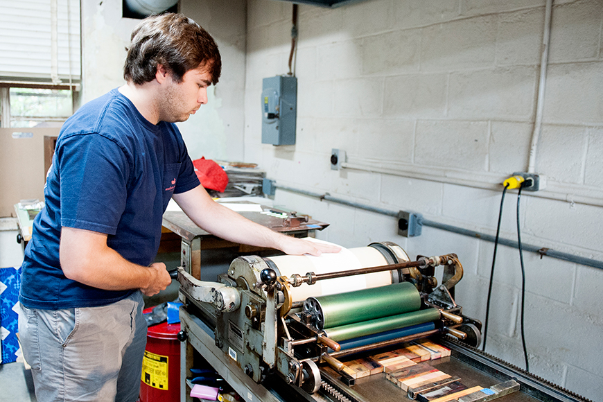 Mississippi State senior art/graphic design major Mitchell S. &amp;amp;quot;Mitch&amp;amp;quot; Phillips of Brandon works on a letterpress project in Assistant Professor Suzanne Powney&amp;amp;#039;s printing class.