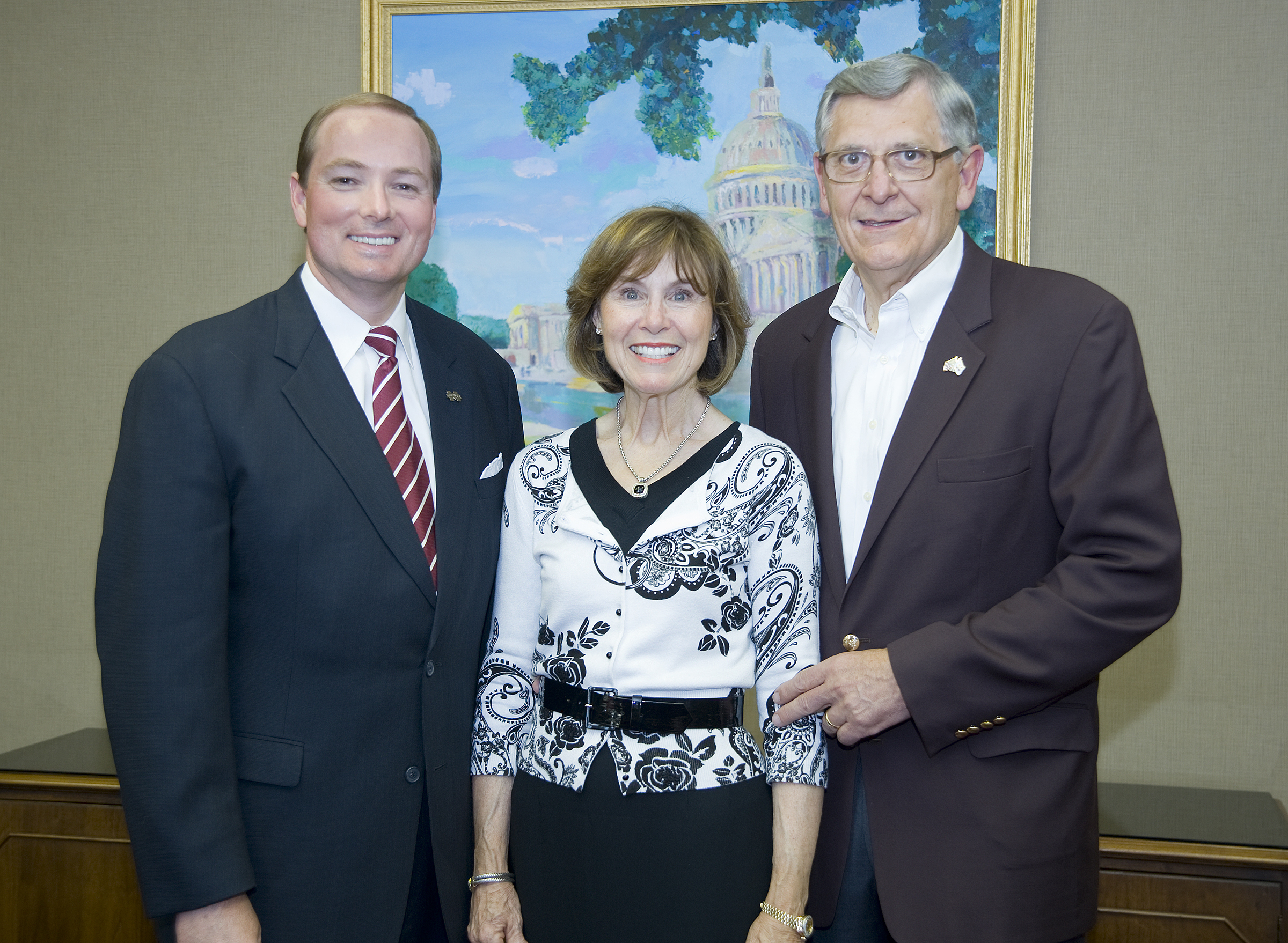 Mississippi State benefactors Jim (r) and Julia Rouse with university President Mark Keenum. Mississippi State benefactors Jim (r) and Julia Rouse with university President Mark Keenum.
