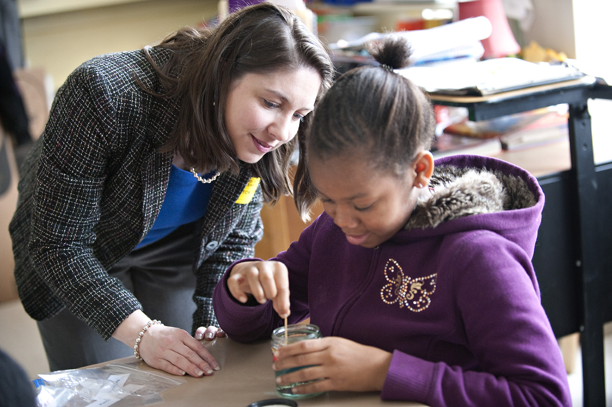 Keisha Walters, an MSU assistant professor of chemical engineering, with Niazia Hollingshed, a Starkville fifth-grader at Ward-Stewart Elementary School. Keisha Walters, an MSU assistant professor of chemical engineering, with Niazia Hollingshed, a Starkville fifth-grader at Ward-Stewart Elementary School.