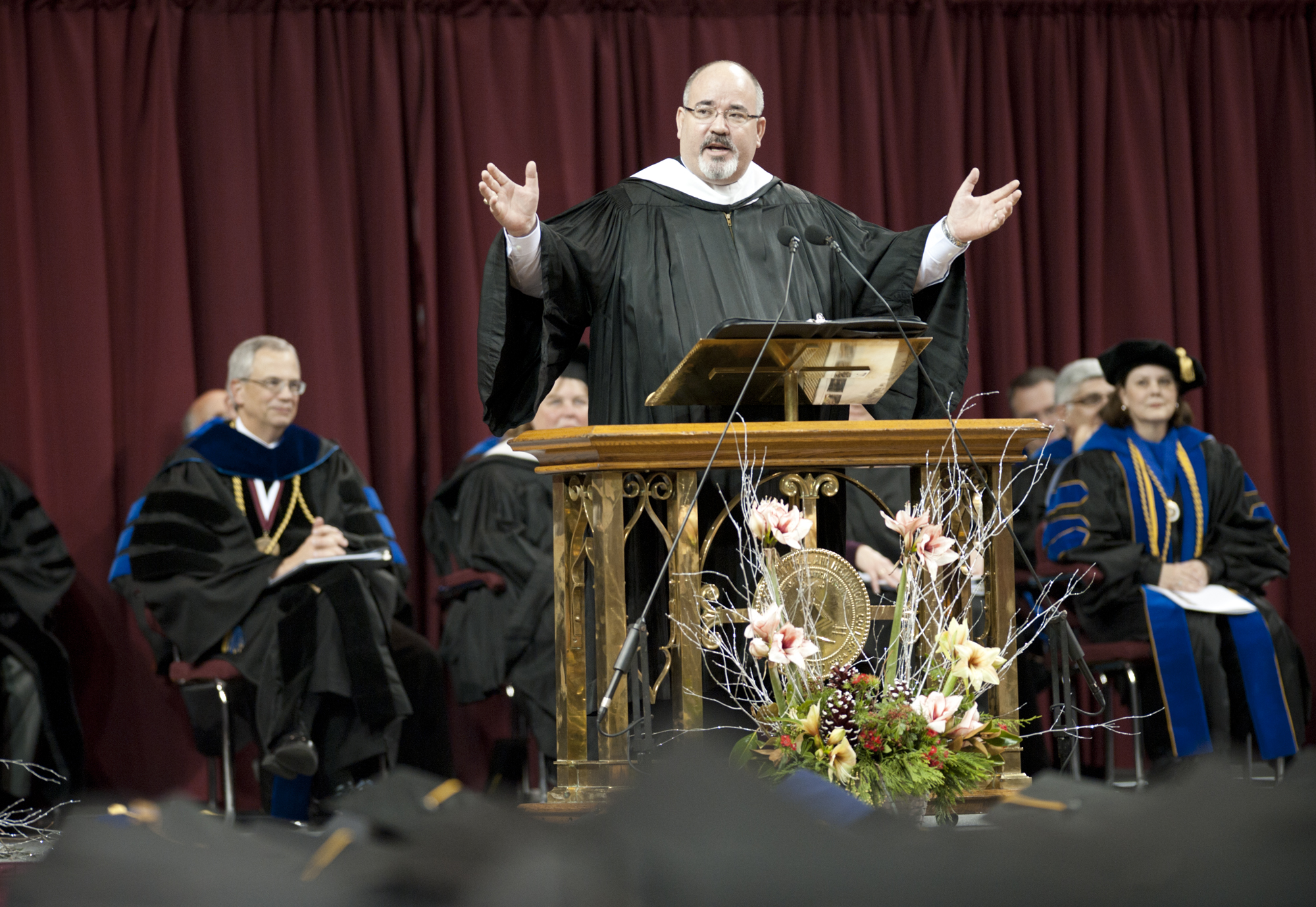 Sid Salter, longtime Mississippi journalist and well-known political columnist, advised MSU graduates to not only use their time wisely, but use their intelligence and abilities to make a mark on the world. Salter, who comes from a family of MSU alumni, spoke to about 1,200 graduates, families and friends in the Starkville campus's Humphrey Coliseum Friday evening. Sid Salter, longtime Mississippi journalist and well-known political columnist, advised MSU graduates to not only use their time wisely, but use their intelligence and abilities to make a mark on the world. Salter, who comes from a family of MSU alumni, spoke to about 1,200 graduates, families and friends in the Starkville campus's Humphrey Coliseum Friday evening.