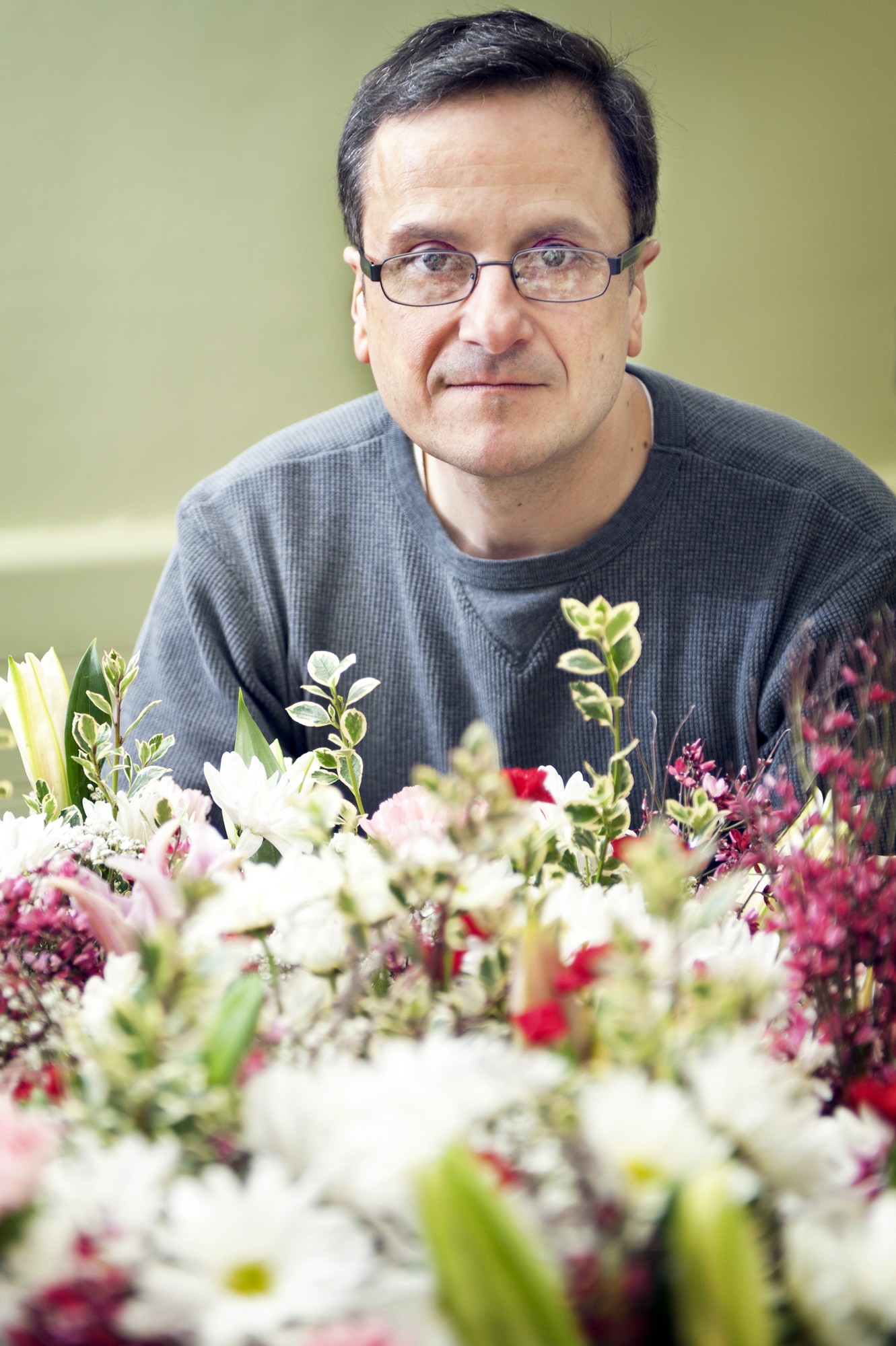Students in Jim DelPrince's wedding floral design class have created arrangements inspired by London's upcoming royal wedding. Students in Jim DelPrince's wedding floral design class have created arrangements inspired by London's upcoming royal wedding.