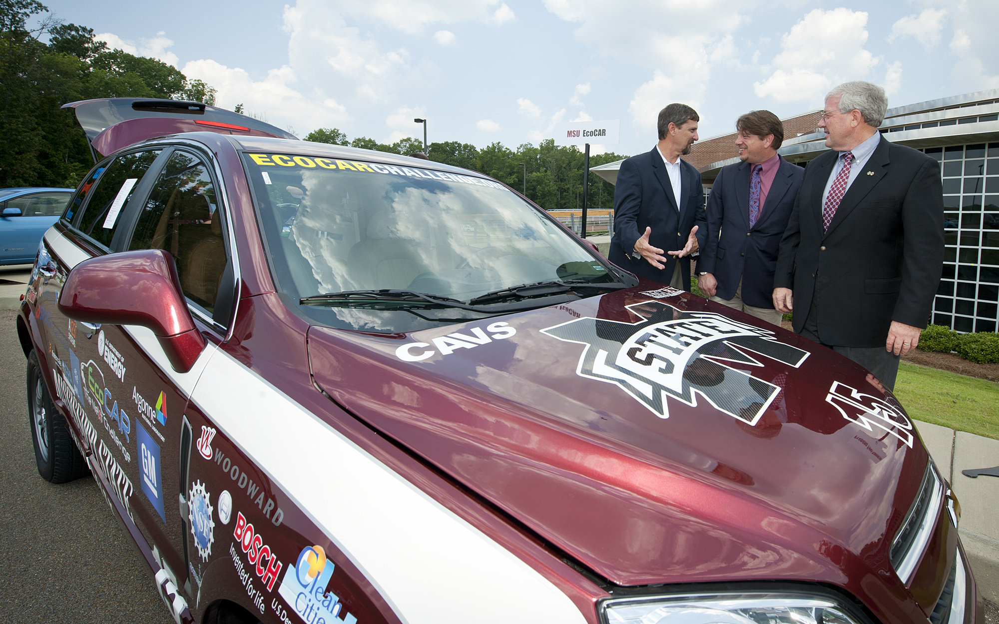 Mark Denton, vice president of business development for Alliance AutoGas, speaks with Mike Mazzola and Roger King, associate director and director of Mississippi State's Center for Advanced Vehicular Systems. Business, university and state leaders met at the university center on Tuesday to discuss economic development opportunities of university research. Mark Denton, vice president of business development for Alliance AutoGas, speaks with Mike Mazzola and Roger King, associate director and director of Mississippi State's Center for Advanced Vehicular Systems. Business, university and state leaders met at the university center on Tuesday to discuss economic development opportunities of university research.