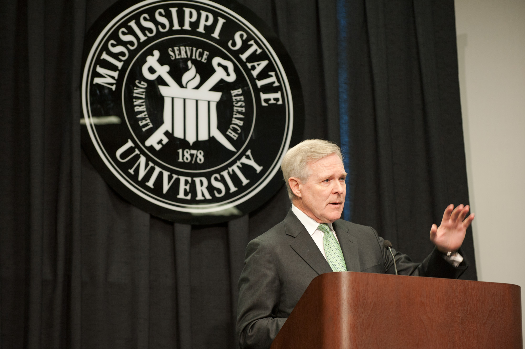 Secretary of the Navy Ray Mabus Secretary of the Navy Ray Mabus