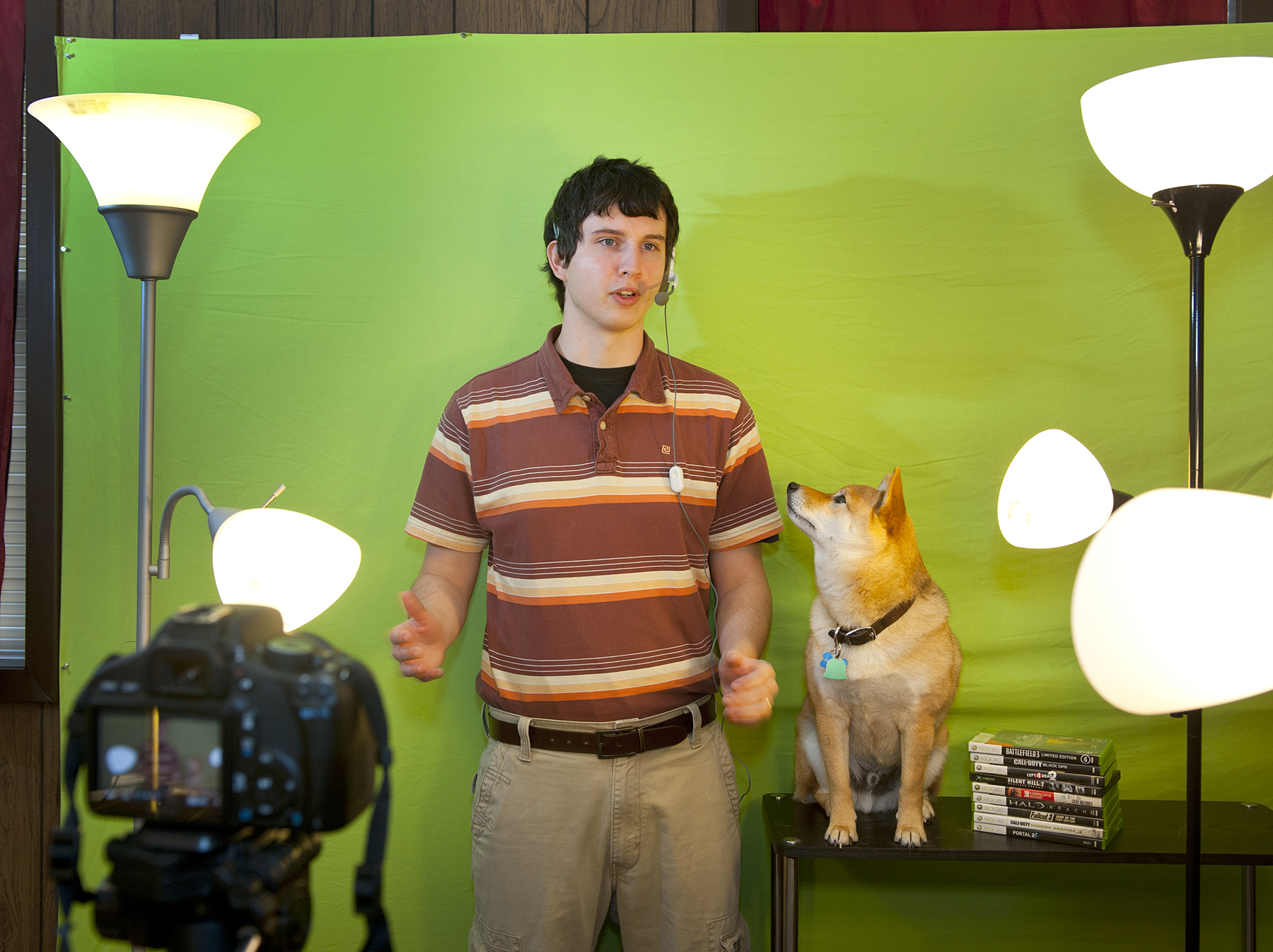 MSU graduate student Brad Overbey rehearses an upcoming YouTube video with co-star and pet Ozy. MSU graduate student Brad Overbey rehearses an upcoming YouTube video with co-star and pet Ozy.