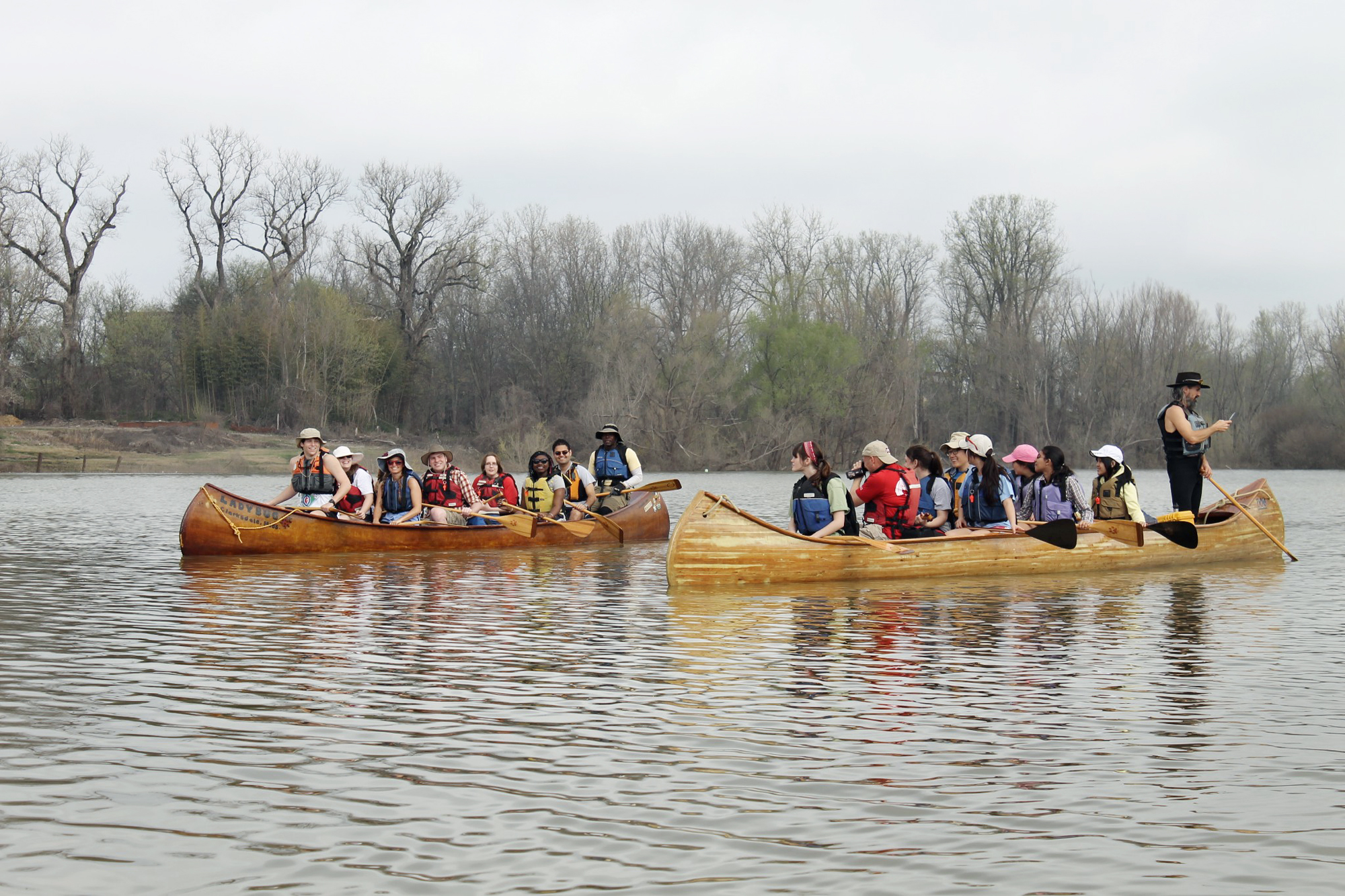 Students canoe the Mississippi River during the 2012 Alternative Spring Break. Students canoe the Mississippi River during the 2012 Alternative Spring Break.