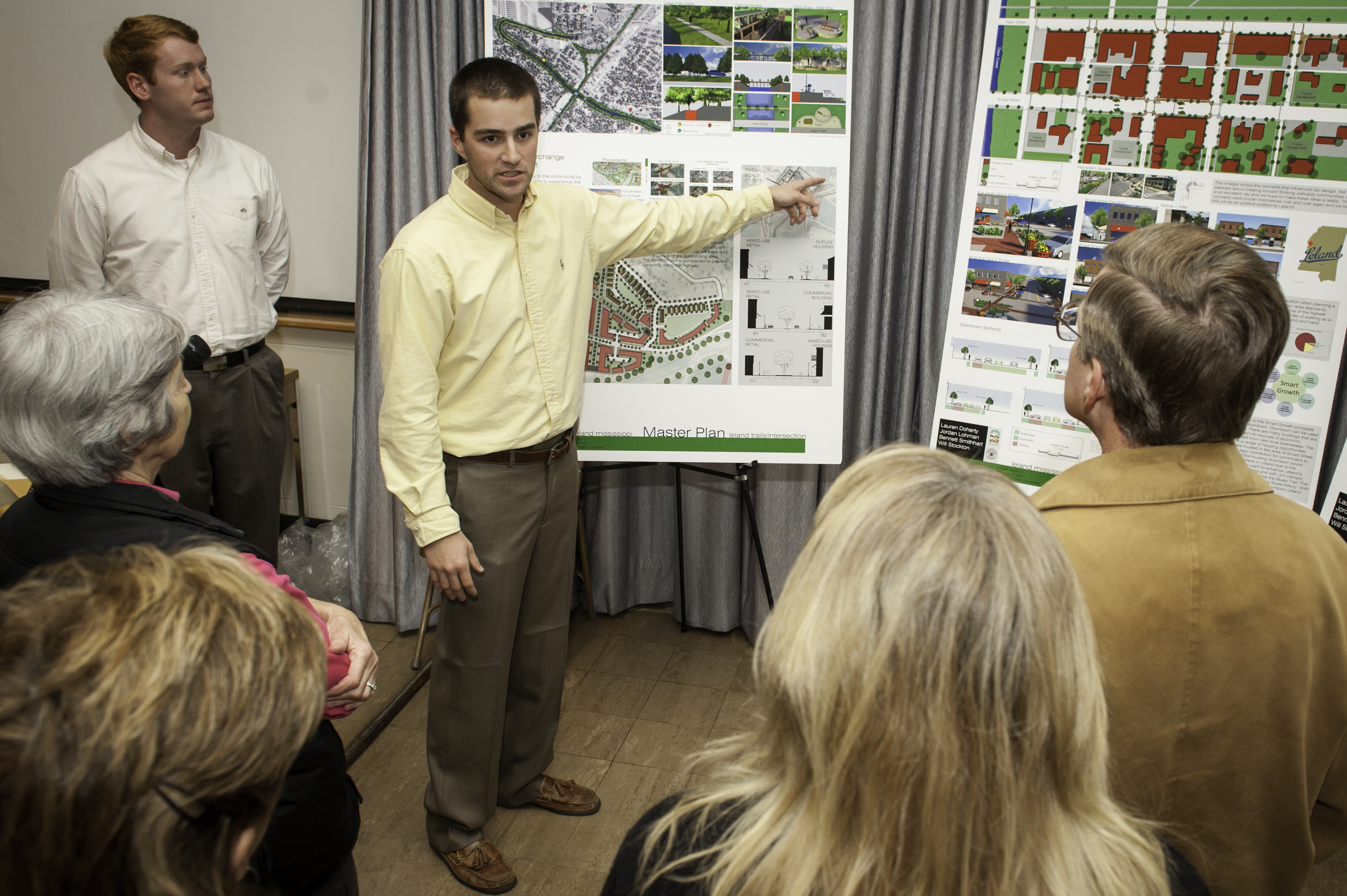 Bennett Smithhard of Brandon, back left, watches his Mississippi State University classmate Will Stockton of Hernando explain community development ideas to Leland residents during their landscape architecture class's recent visit to the Delta community. Bennett Smithhard of Brandon, back left, watches his Mississippi State University classmate Will Stockton of Hernando explain community development ideas to Leland residents during their landscape architecture class's recent visit to the Delta community.