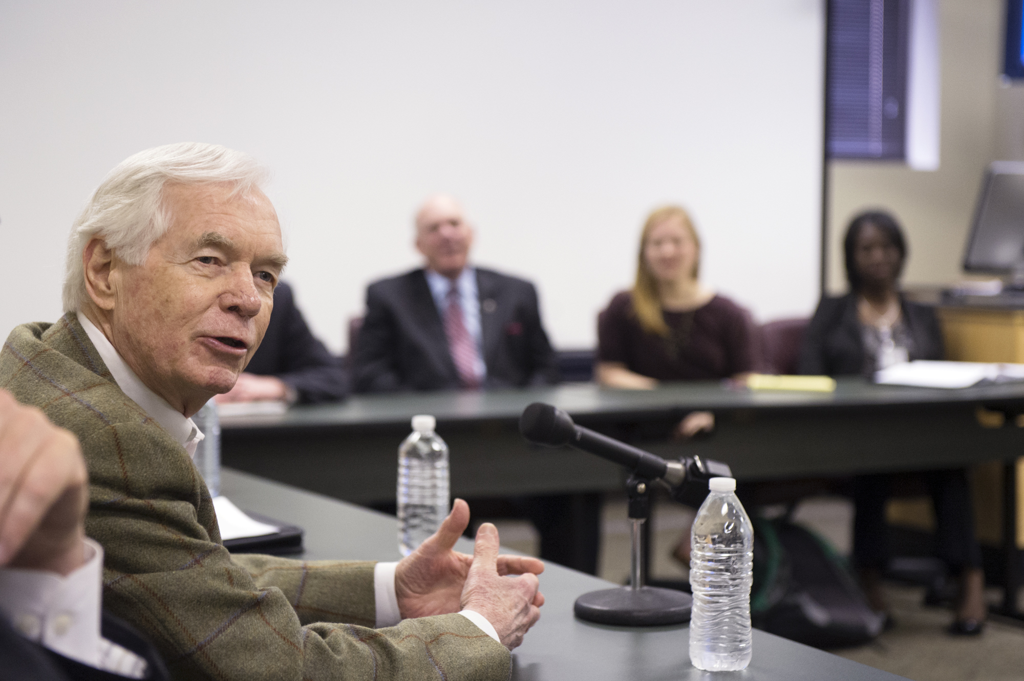 Sen. Thad Cochran participated in a roundtable discussion of U.S. farm policy Wednesday with some of the university's top agriculture, forestry and veterinary medicine students. Sen. Thad Cochran participated in a roundtable discussion of U.S. farm policy Wednesday with some of the university's top agriculture, forestry and veterinary medicine students.