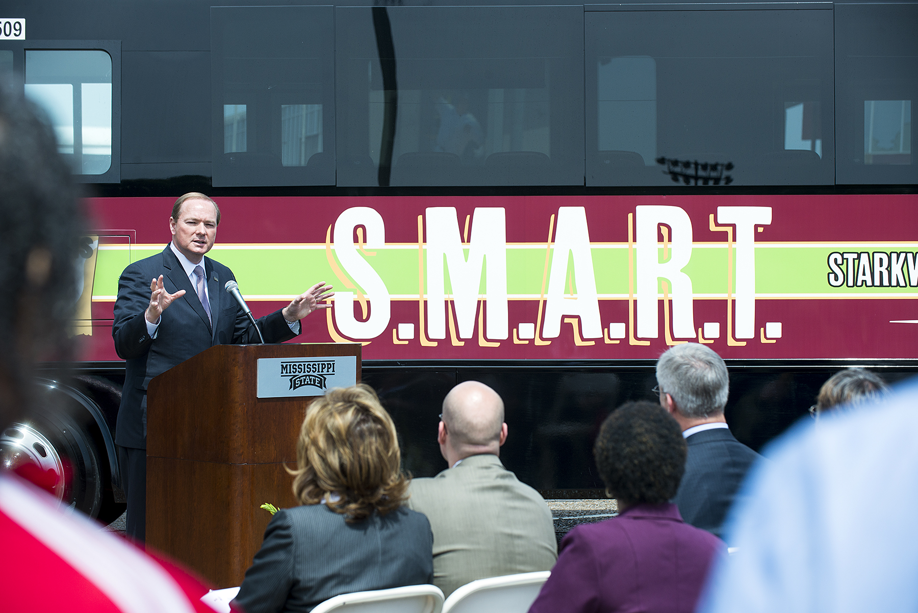 Mississippi State University President Mark E. Keenum explains the advantages of the campus-to-community Starkville-Mississippi State University Area Rapid Transit system at the ribbon-cutting ceremony on Monday at MSU. Mississippi State University President Mark E. Keenum explains the advantages of the campus-to-community Starkville-Mississippi State University Area Rapid Transit system at the ribbon-cutting ceremony on Monday at MSU.