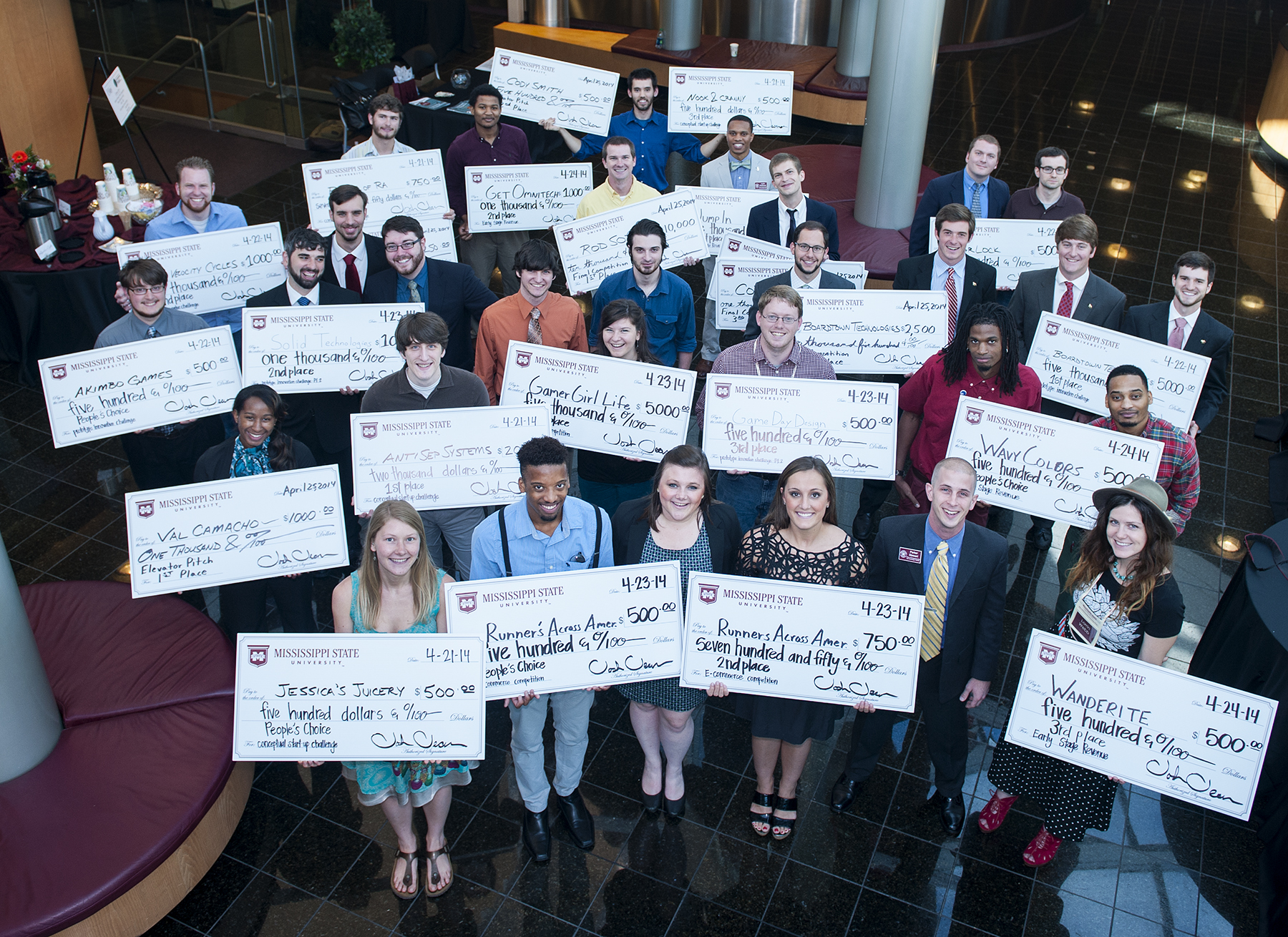 Some three dozen MSU students representing more than 20 start-up businesses received cash awards during the 2014 Investing in Innovation Day. Some three dozen MSU students representing more than 20 start-up businesses received cash awards during the 2014 Investing in Innovation Day.