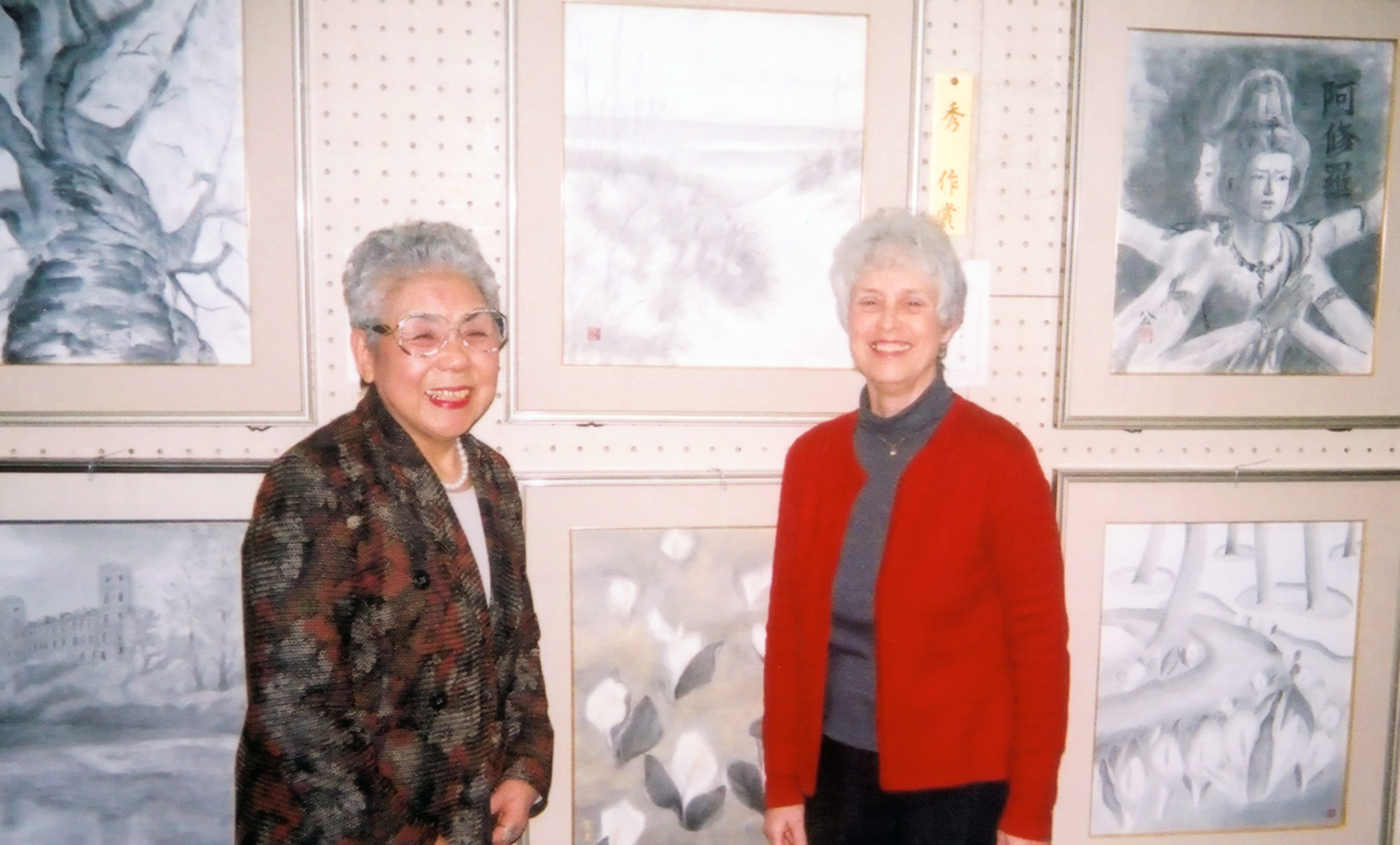 Tsugako Shimada (l) and Lucy Phillips Tsugako Shimada (l) and Lucy Phillips