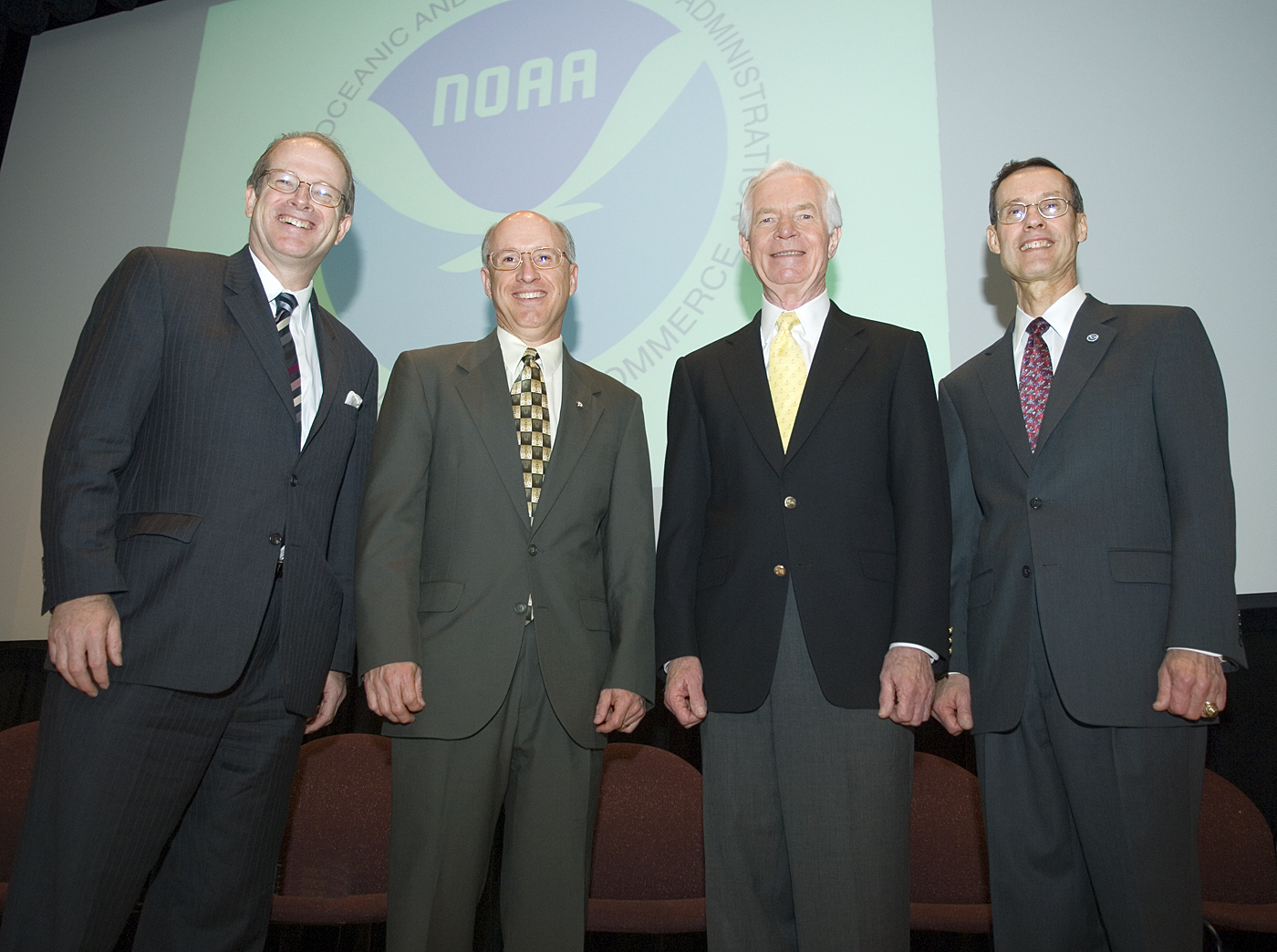 MSU's Colin Scanes and David Shaw (from left) with Sen. Thad Cochran, R-Miss., and NOAA administrator Conrad C. Lautenbacher Jr. MSU's Colin Scanes and David Shaw (from left) with Sen. Thad Cochran, R-Miss., and NOAA administrator Conrad C. Lautenbacher Jr.