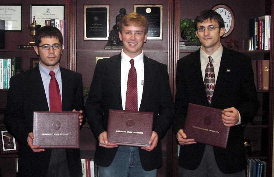 <br /><br />
MSU engineering graduates (l-r)Andrew Stahr, Justin Rucker and Nils Wahlander. <br /><br />
MSU engineering graduates (l-r)Andrew Stahr, Justin Rucker and Nils Wahlander.