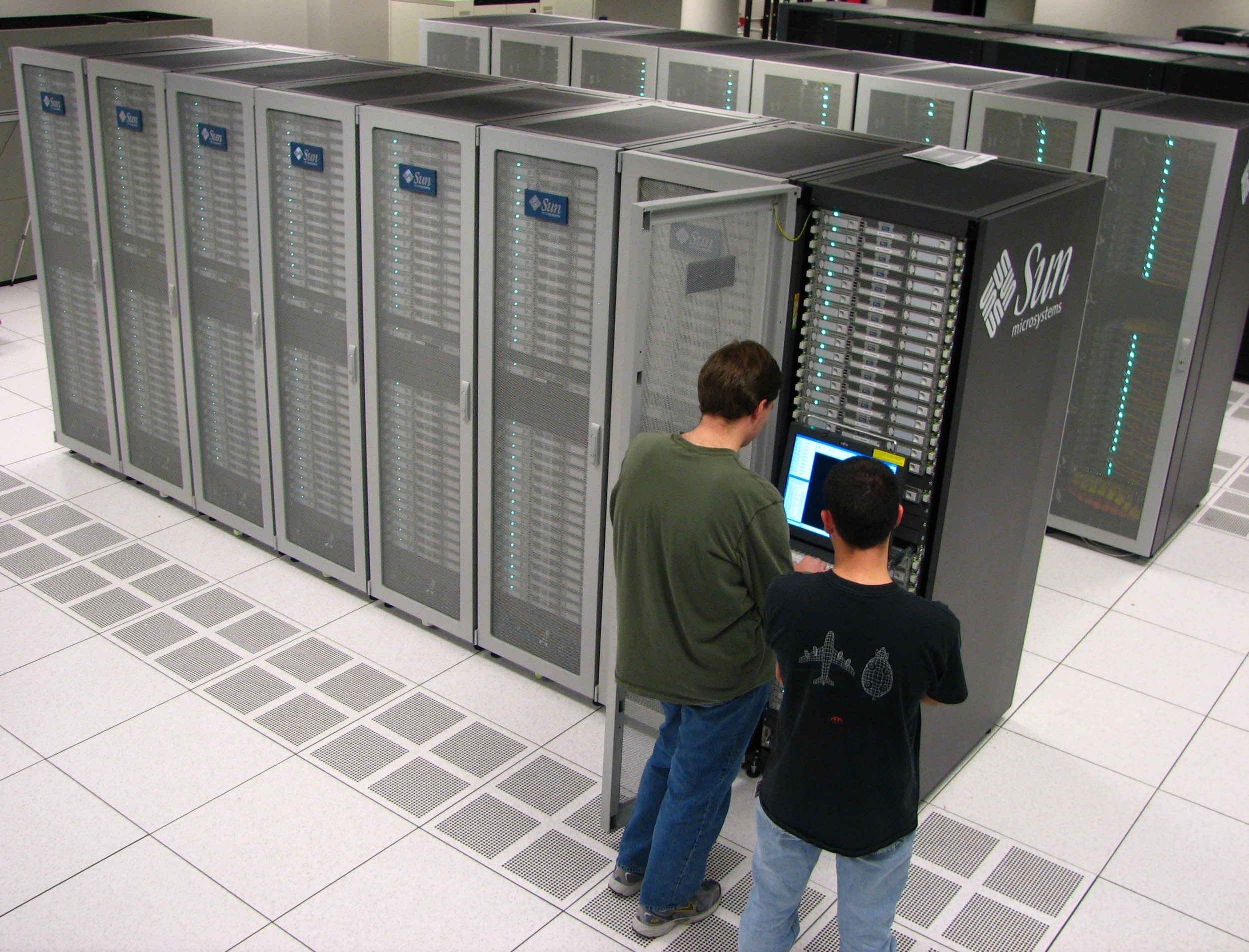 Mississippi State system administrators inspect the new Raptor supercomputer in the university's High Performance Computing Collaboratory. Mississippi State system administrators inspect the new Raptor supercomputer in the university's High Performance Computing Collaboratory.